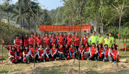 “春暖三月学雷锋,植树护绿我先行”——番禺区红棉老兵在行动
