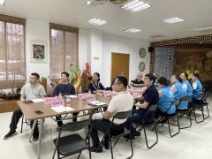 沙湾街党工委到沙湾街“双百工程”社工站指导工作